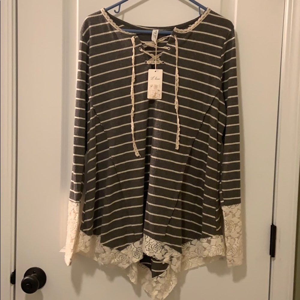 Lightweight Gray & Cream Sweater w/ Lace Details